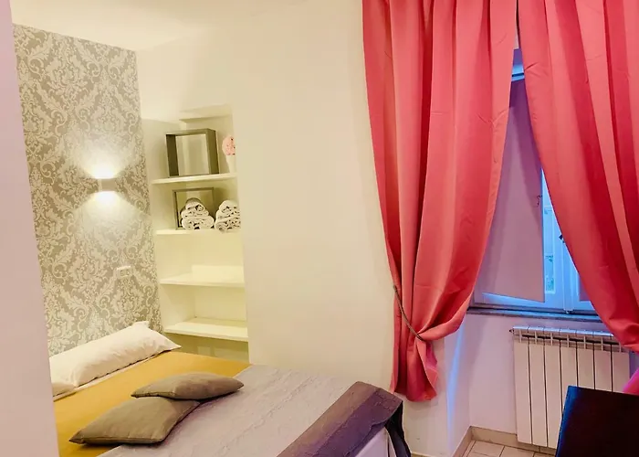 Chroma Farinone 28 Rome